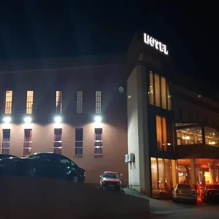 Urban Hotel Buzim